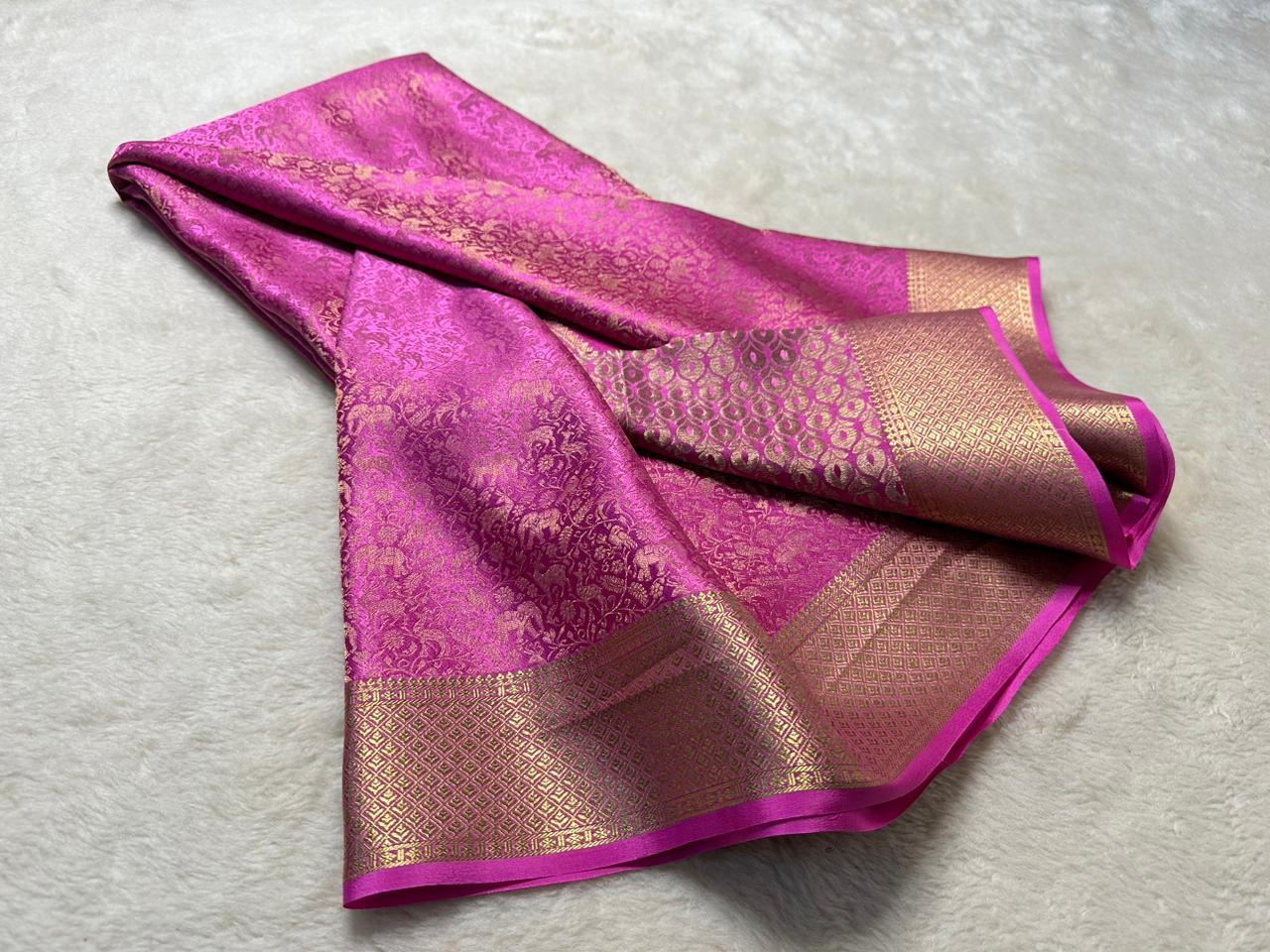 Unveiling the Majestic Beauty of Mysore Silk Sarees – www.vannamayil.com